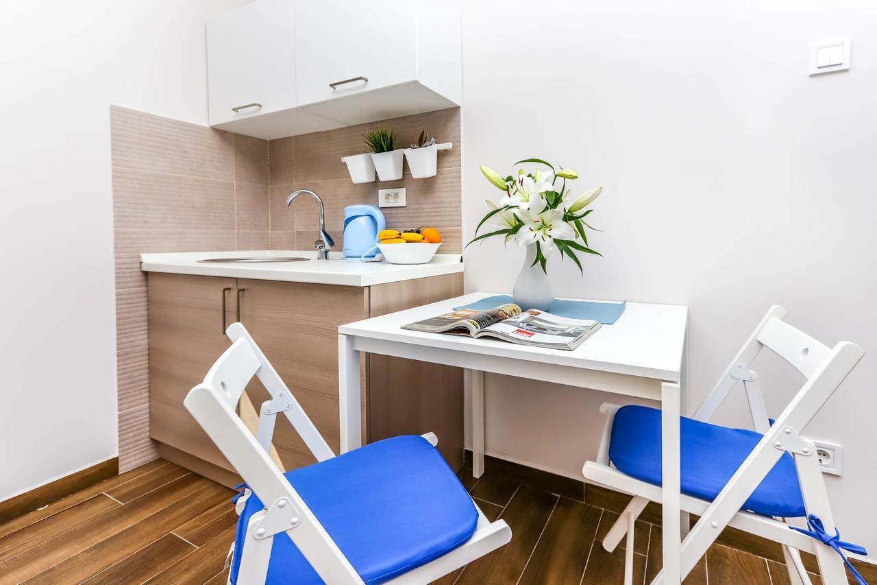 Apartments Maestral ติวัต ภายนอก รูปภาพ